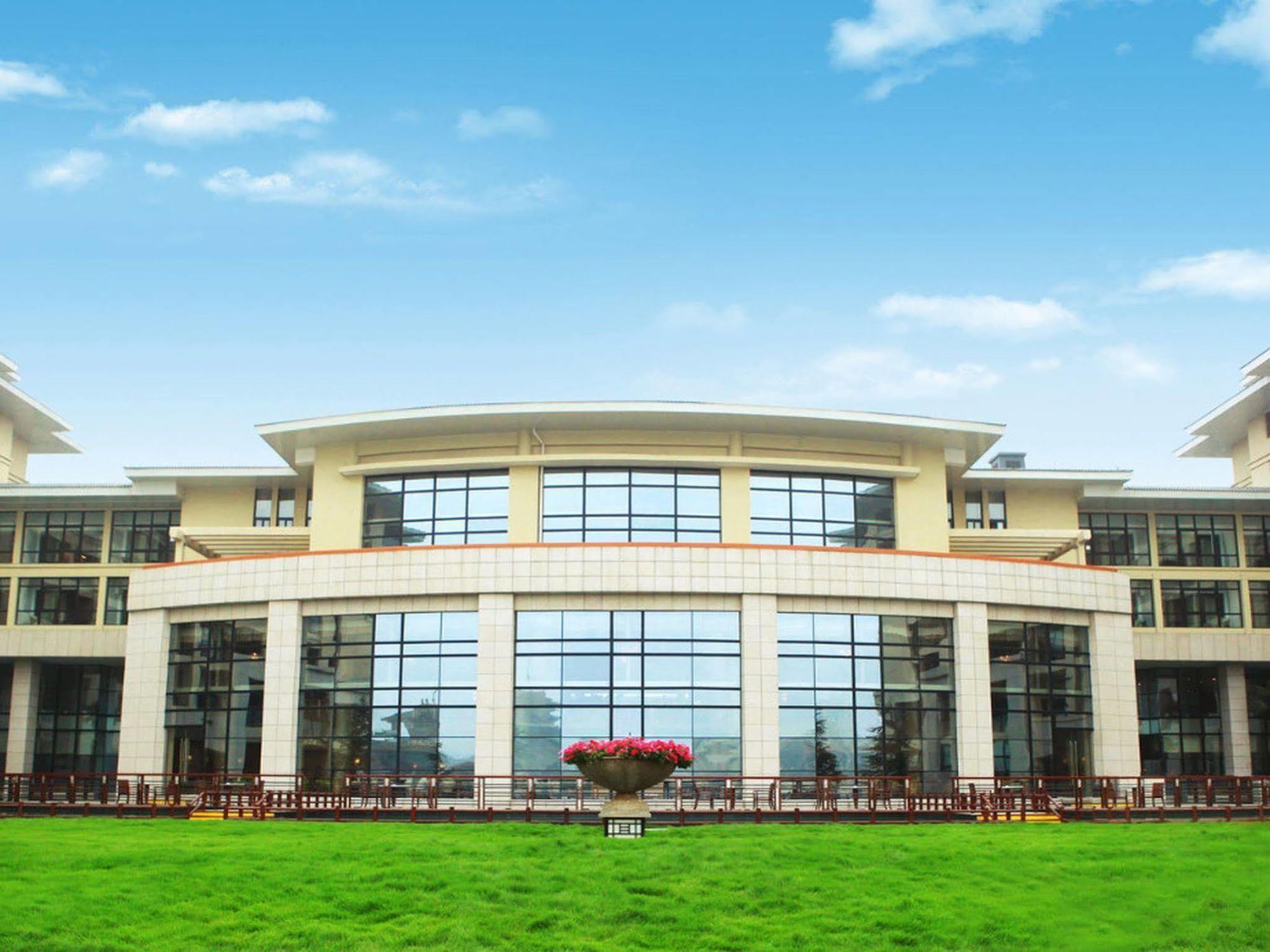 New Century Grand Hotel Kajfeng Kültér fotó